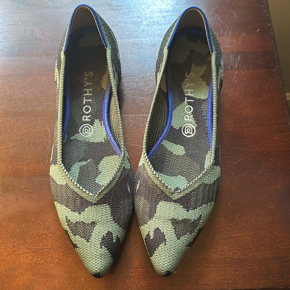 Rothy’s The Point Flat, Women's size 10.5, Camo with darling trim at the back